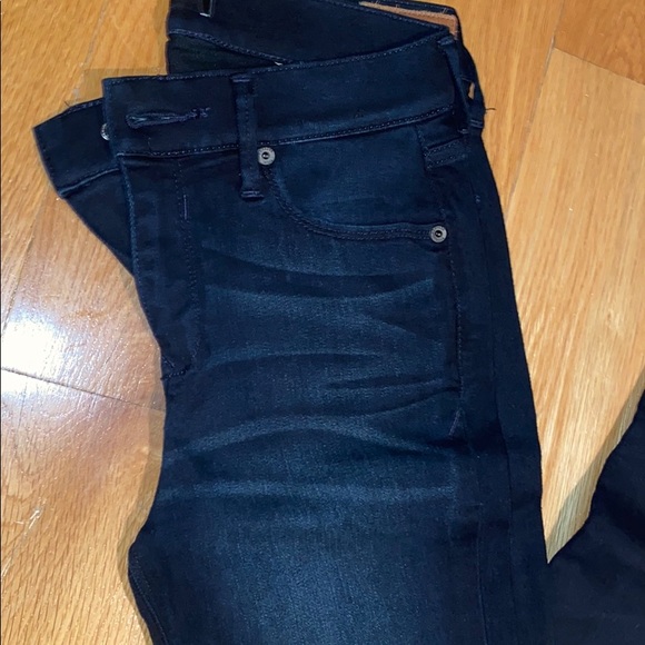 Express Jeans - Picture 2 of 6